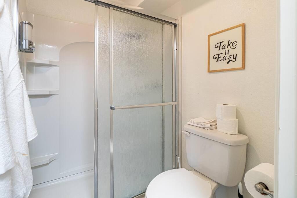 Apartment Midtown Getaway: Trendy Heart Of Reno