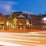 Midtown Getaway: Trendy Studio Heart Of Reno